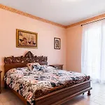 Guesthost - Eden Oasis * جيارديني ناكسوس