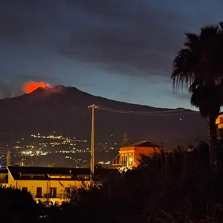 Guesthost - Eden Oasis Lejlighed Giardini Naxos