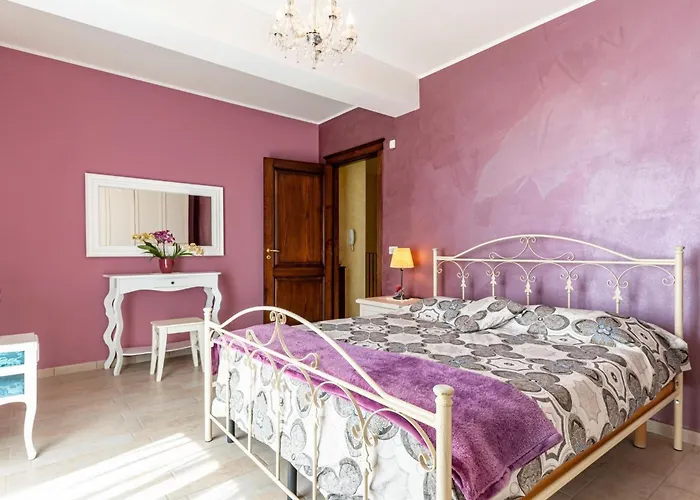 Guesthost - Eden Oasis * Giardini Naxos