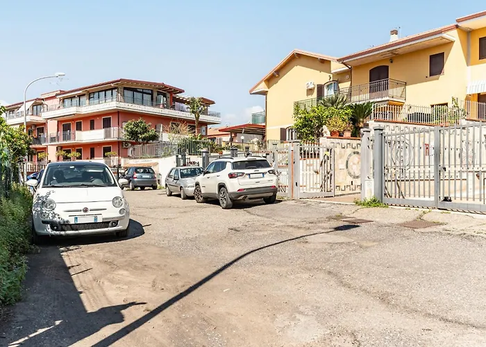 Guesthost - Eden Oasis